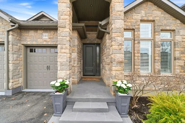 111 Taylor DR, East Luther Grand Valley, ON L9W 6P2