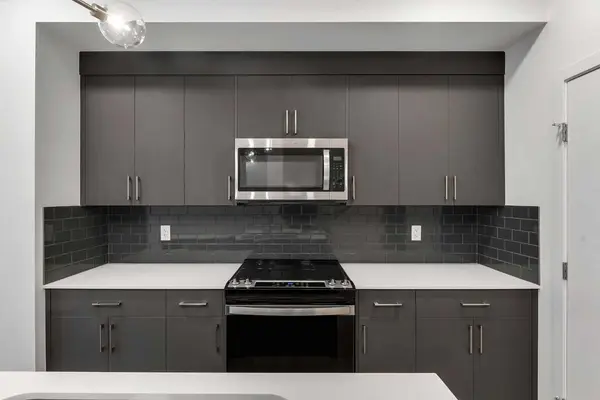 35 Heritage Heath, Cochrane, AB T4C 0L3