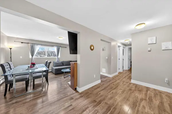 2117 16 ST SW #11, Calgary, AB T2T 4E5