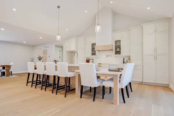 9 Maple Grove RD, Caledon, ON L7K 0Z2