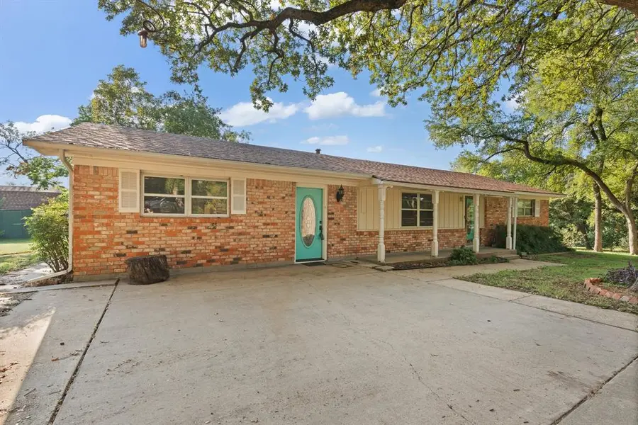 1944 County Road 401, Alvarado, TX 76009