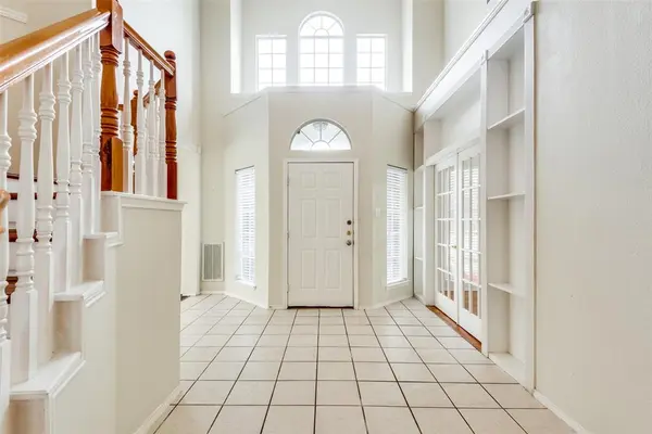 2904 Woods Drive, Plano, TX 75025