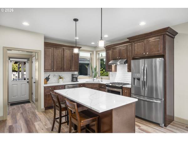 1668 SE 35TH TER, Gresham, OR 97080