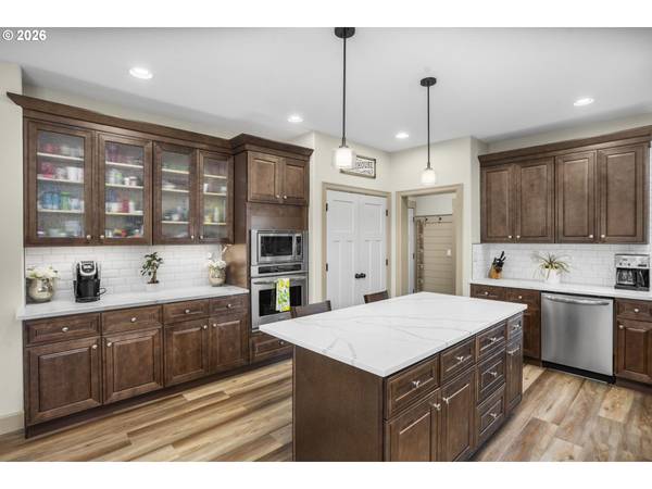 1668 SE 35TH TER, Gresham, OR 97080