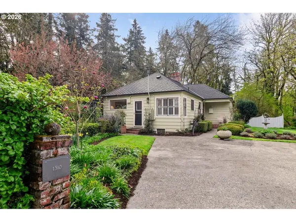 1310 HEATER CT, West Linn, OR 97068