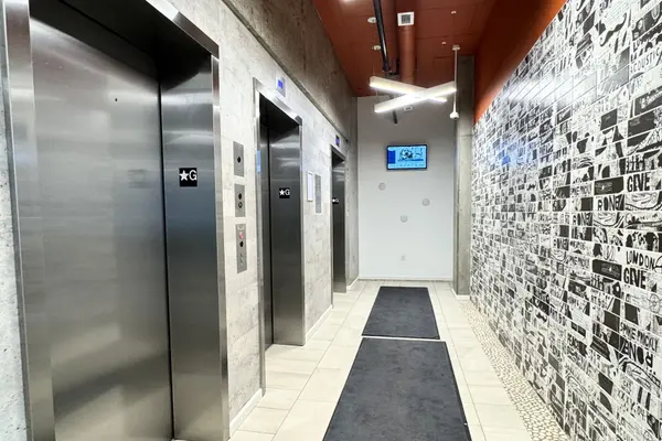 105 Champagne AVE S #1706, Dows Lake - Civic Hospital And Area, ON K1S 4P3