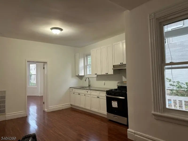 247 S 8Th St #1, Newark City, NJ 07103