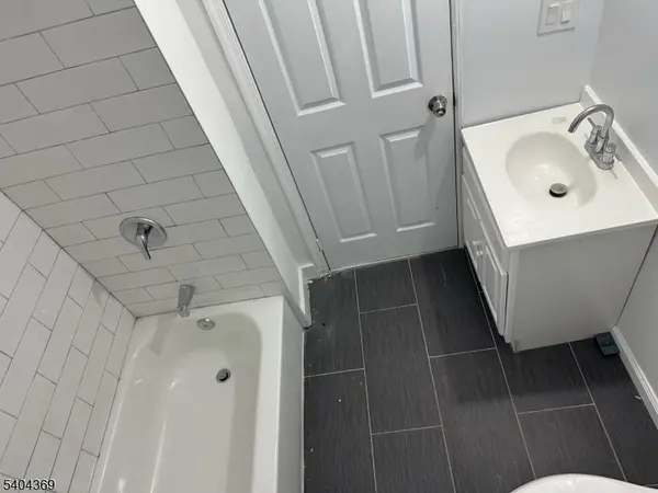 247 S 8Th St #1, Newark City, NJ 07103