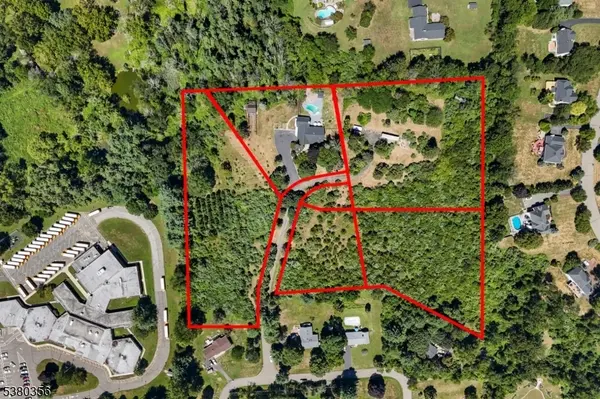 2 Rossi Dr, Clinton Twp., NJ 08809