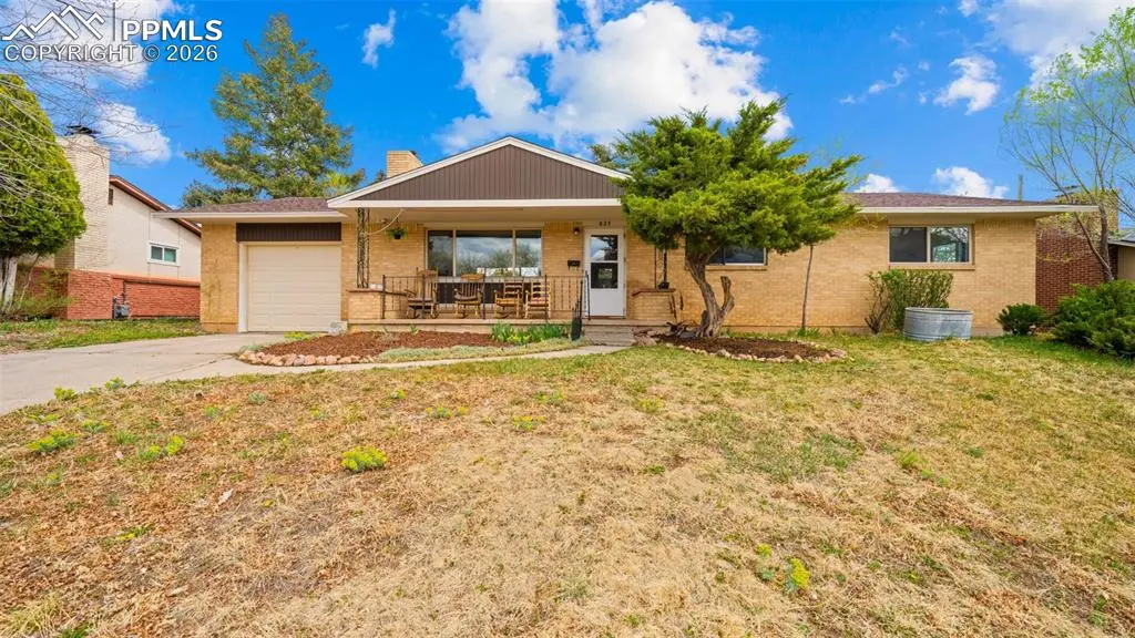 825 Panorama DR, Colorado Springs, CO 80904