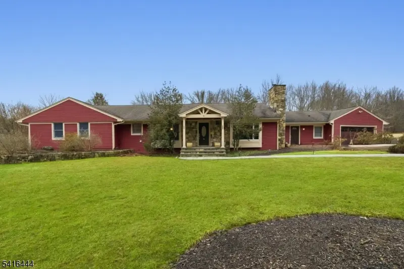 2 Old Orchard Rd, Mendham Twp., NJ 07960