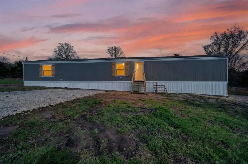 10895 Catfish Drive, Quinlan, TX 75474