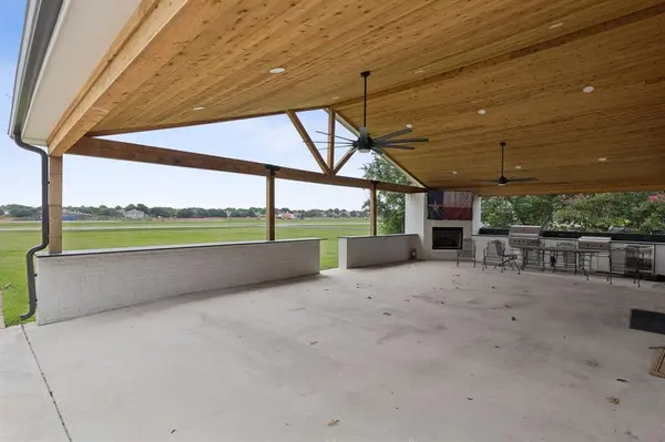 275 Aero Country Road, Mckinney, TX 75071