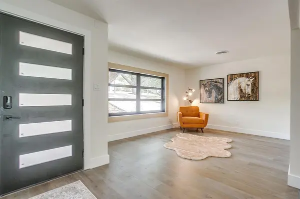 3900 Pelham Road, Fort Worth, TX 76116