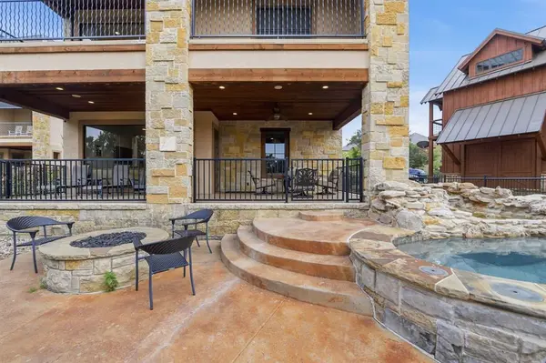 2212 Century Oak Drive, Graford, TX 76449