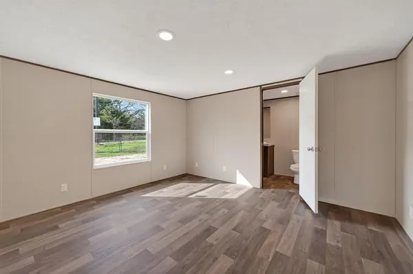 10895 Catfish Drive, Quinlan, TX 75474