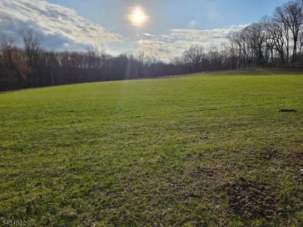 0 Old Farmers Rd, Washington Twp., NJ 07853