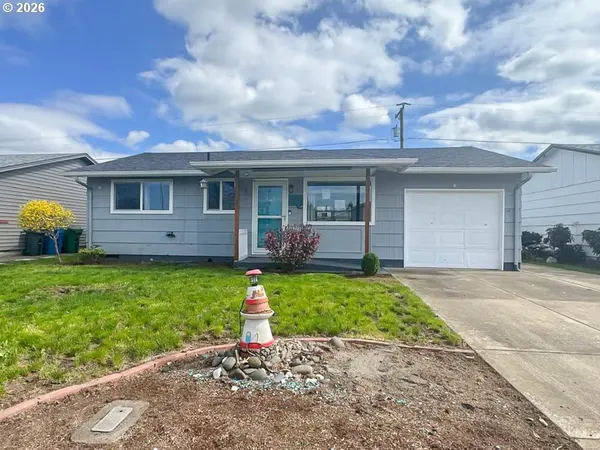 2080 UMPQUA RD, Woodburn, OR 97071