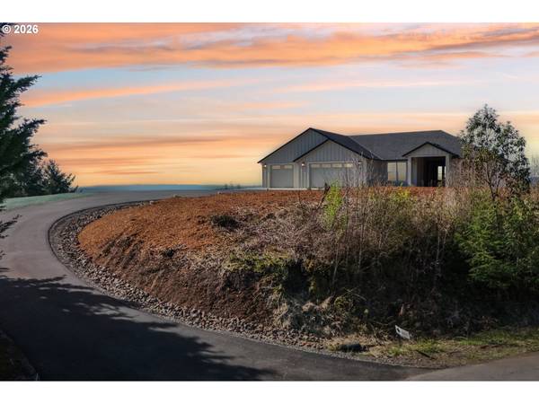 917 CONFER RD, Kalama, WA 98625