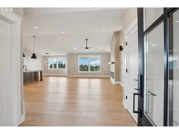 917 CONFER RD, Kalama, WA 98625