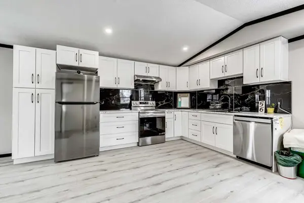 6220 17 AVE SE #56, Calgary, AB T2A0W6