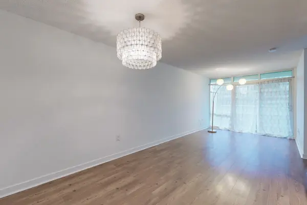 4K Spadina AVE #523, Toronto C01, ON M5V 3Y9