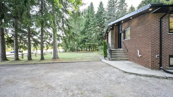 474 Taunton RD W, Ajax, ON L1T 4S9