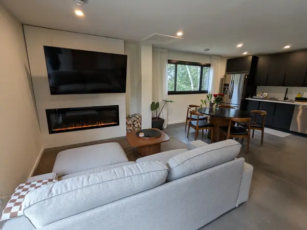 117 Glenlake BLVD, Collingwood, ON L9Y 3Z1