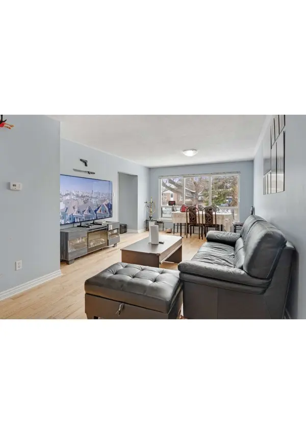 46 Flamingo CRES, Brampton, ON L6T 2G5