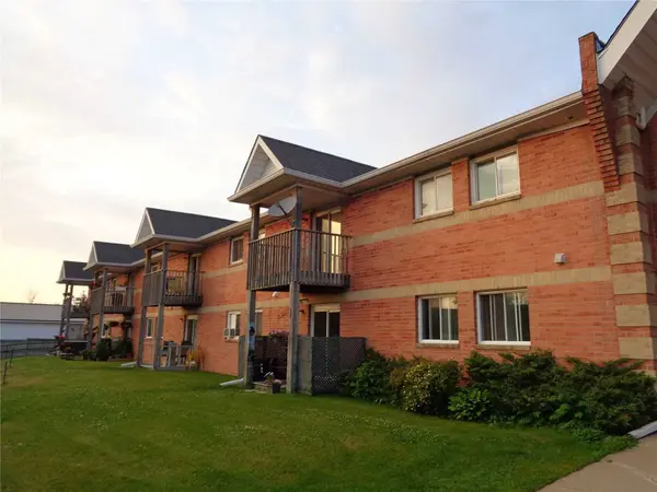 151 Industrial BLVD #15, Greater Napanee, ON K7P 3Y4