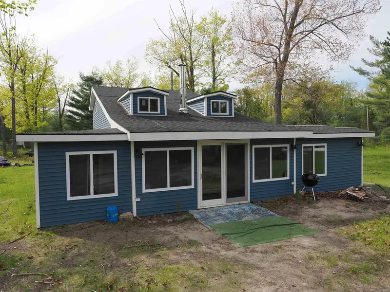 4011 Sandall RD, Maple Ridge Twp, MI 49707