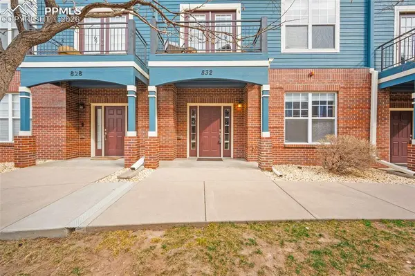 832 Wahsatch Ridge PT, Colorado Springs, CO 80903