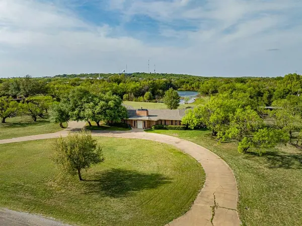 4 Chaparral Lane, Breckenridge, TX 76424