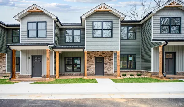 1030 Wythe DR, Forest, VA 24551