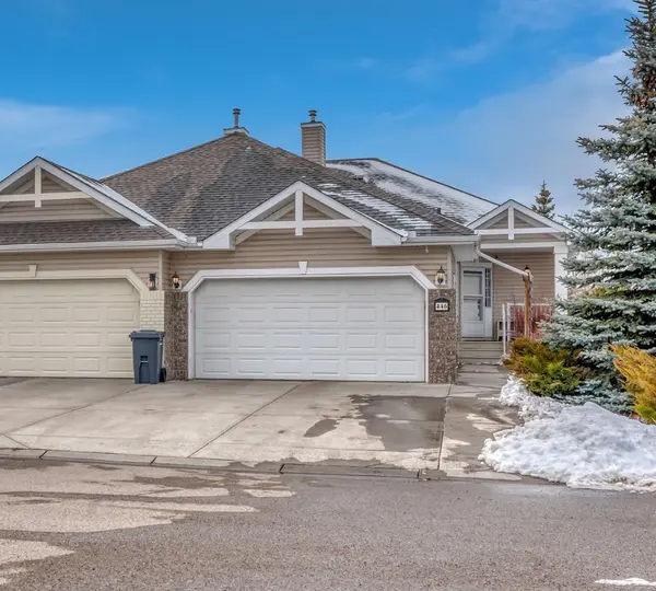 446 Crystalridge TER, Okotoks, AB T1S 1W6