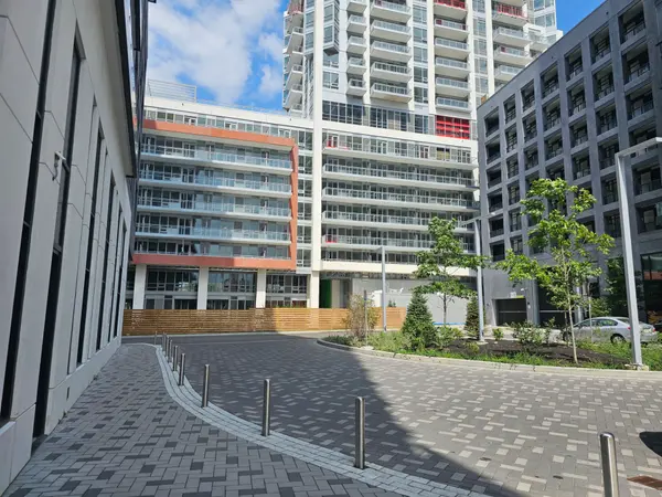 8868 Yonge ST #817E, Richmond Hill, ON L4C 1Z8