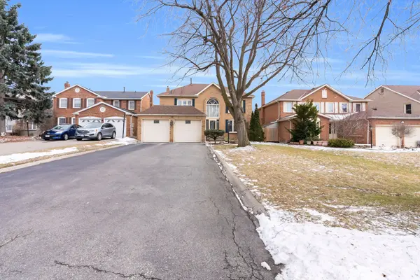 30 Northumberland PL, Brampton, ON L6S 4E5