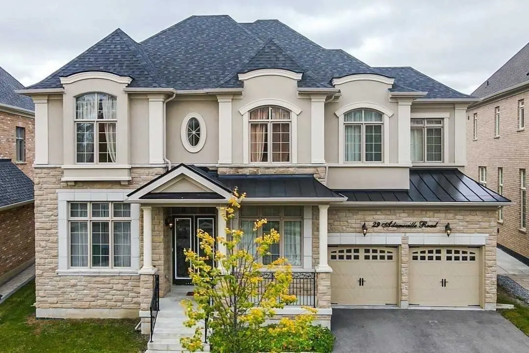 29 Adamsville RD, Brampton, ON L6X 1P3