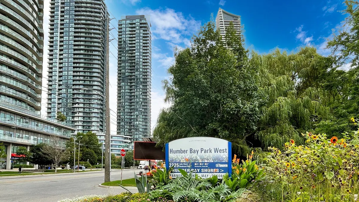 2200 Lake Shore BLVD W #4605, Toronto W06, ON M8V 1A4