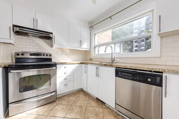 43 Torrens AVE, Toronto E03, ON M4K 2H9