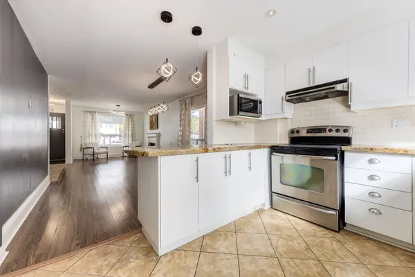 43 Torrens AVE, Toronto E03, ON M4K 2H9