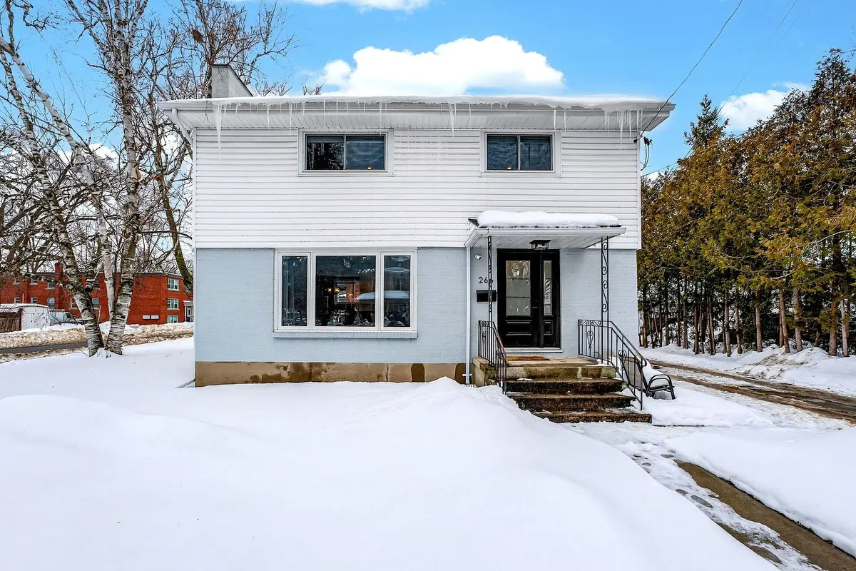 266 Bleecker AVE, Belleville, ON K8N 3V4