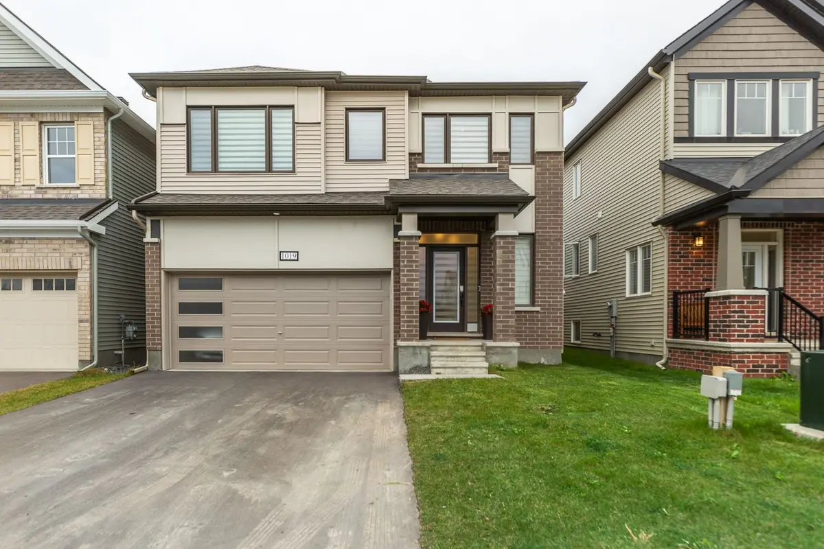 1019 Apolune ST, Barrhaven, ON K2J 6N8