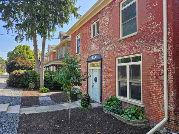 41 Douglas ST, Stratford, ON N5A 5P3