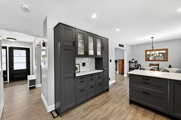 266 Bleecker AVE, Belleville, ON K8N 3V4