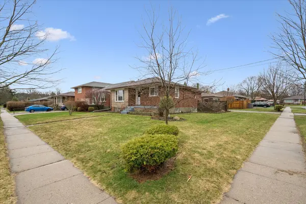 28 Normandy DR, Guelph, ON N1E 2P4