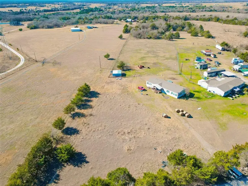 5363 County Road 2280, Blooming Grove, TX 76626