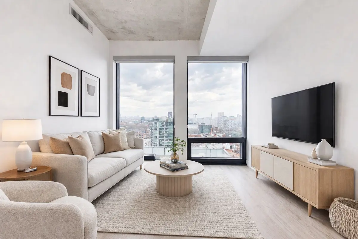 284 King ST E #2401, Toronto C08, ON M5A 1K4