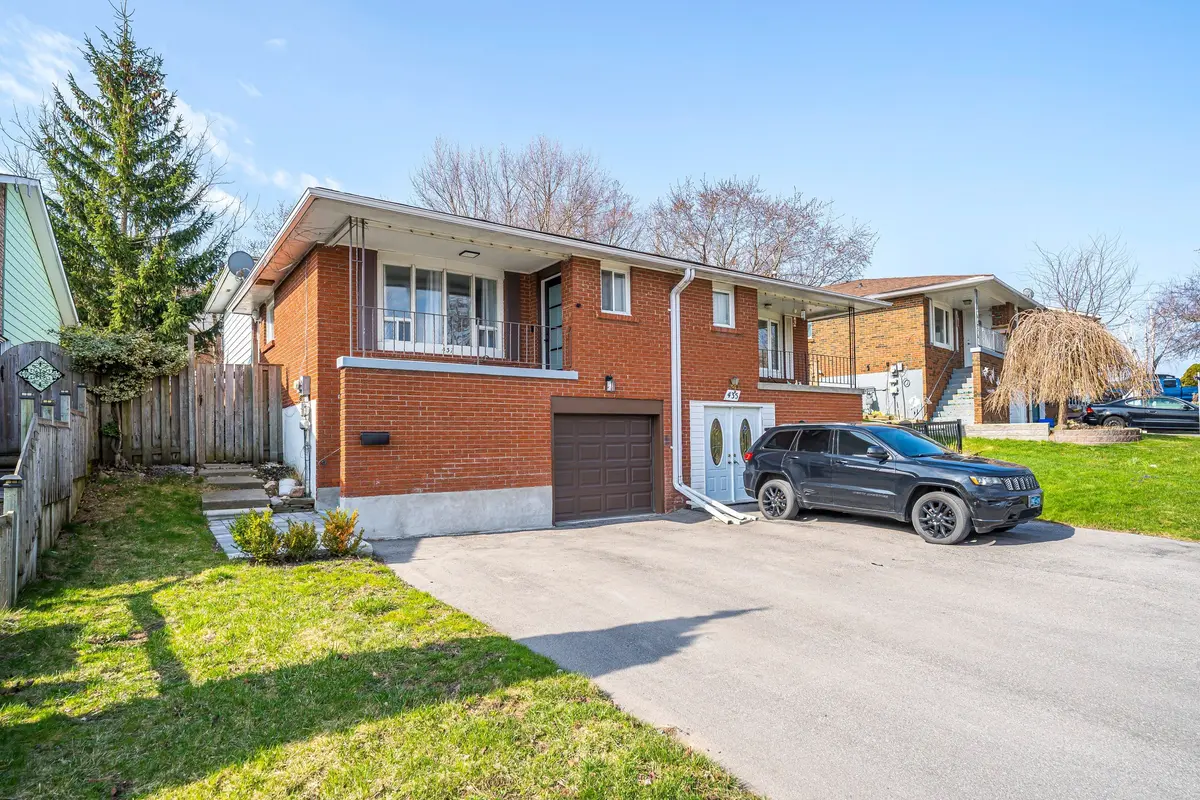 437 Sedan CRES, Oshawa, ON L1H 3G4
