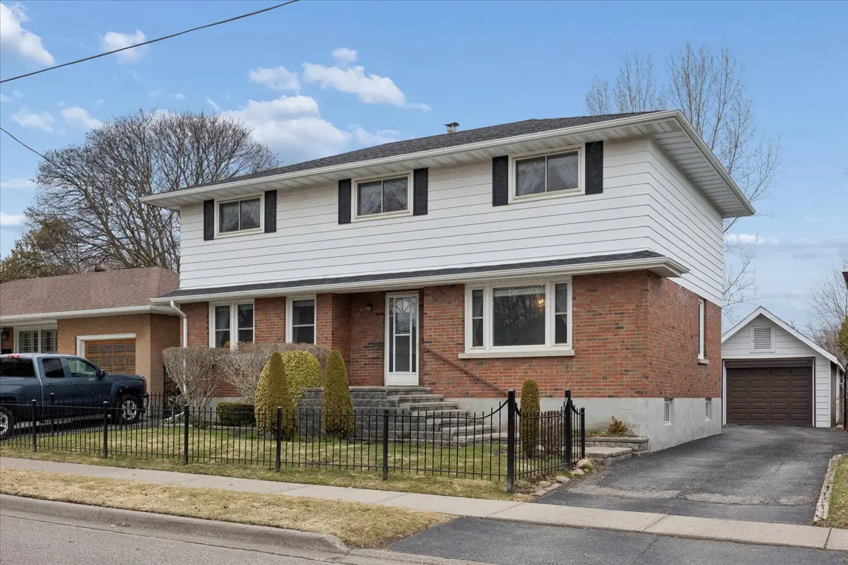 510 Dunkirk AVE, Oshawa, ON L1H 3G7